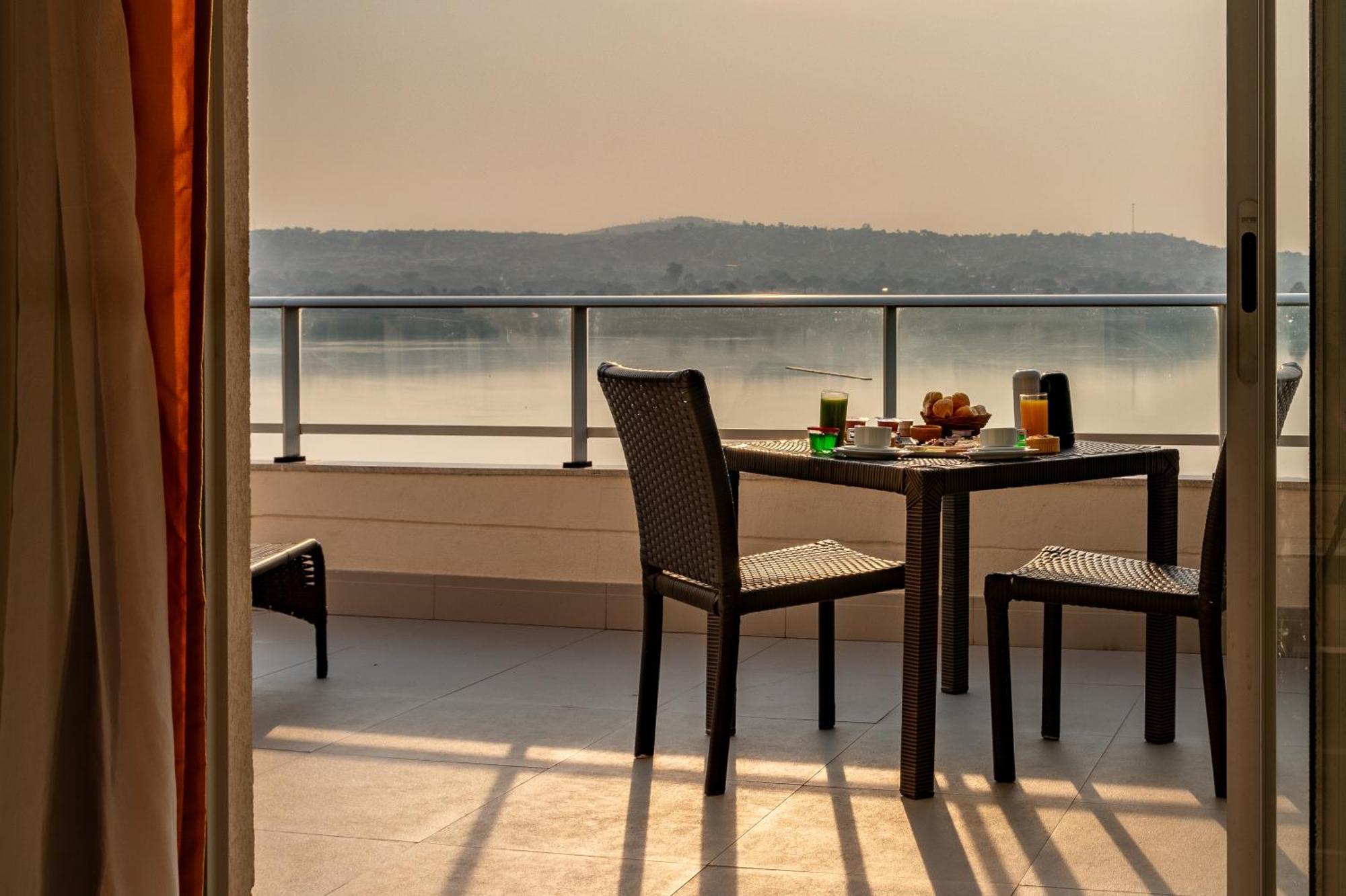 Esuites Lagoa Santa Lagoa Santa  Extérieur photo